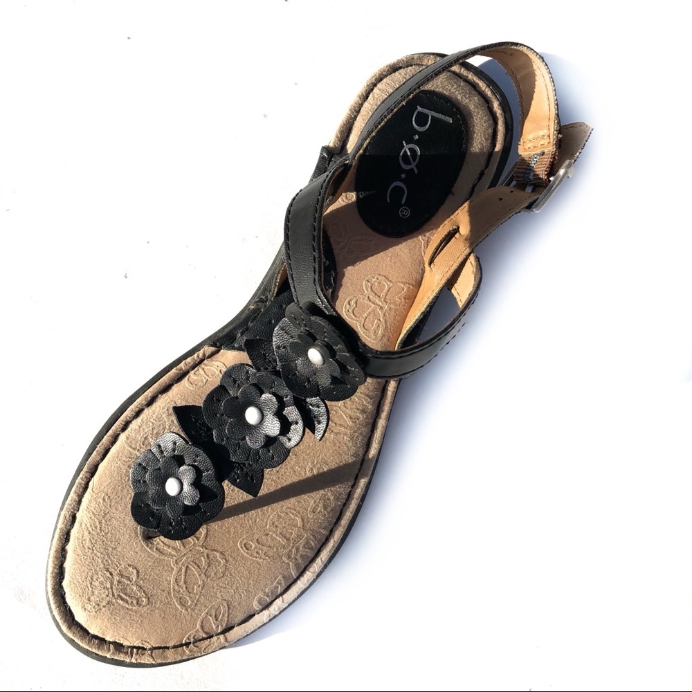 BOC BORN LEATHER FLIP FLOP SANDAL